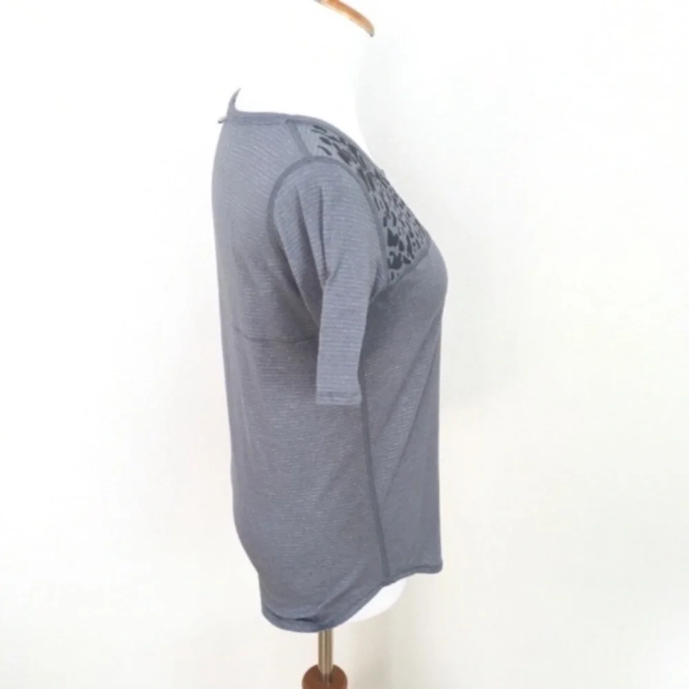 Lululemon Run Away Gray Leopard Animal Print Short Sleeve Top Shirt Women’s Sz 6
